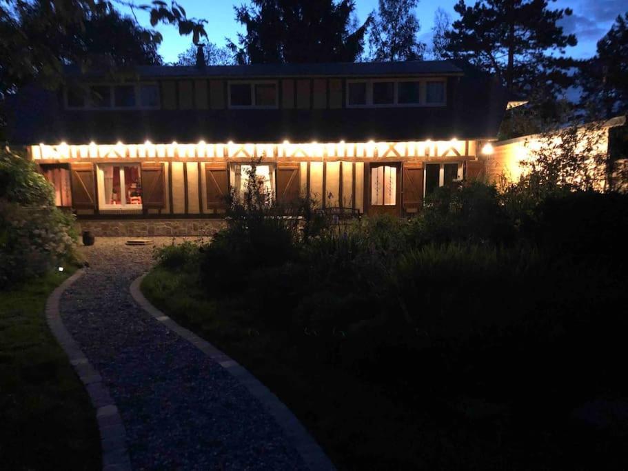 Вилла Le Mesnil Champetre Ouville-la-Riviere Экстерьер фото